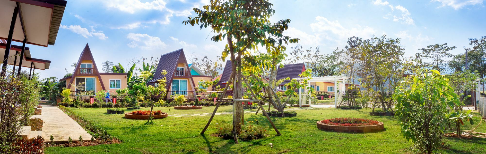 Hotel Baan Sin Suk Chiang Rai Exterior foto